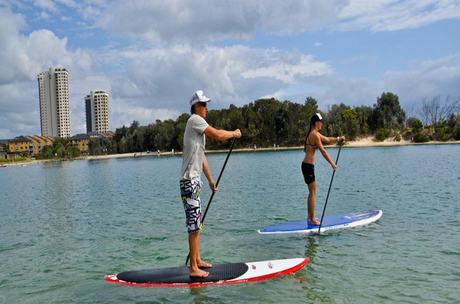 4.paddle-boarding